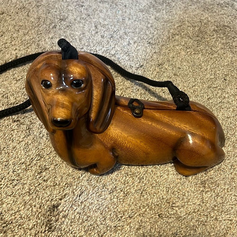 TIMMY WOODS Carved Brown Acaia Wood DACHSHUND Doxie Dog Handbag Purse